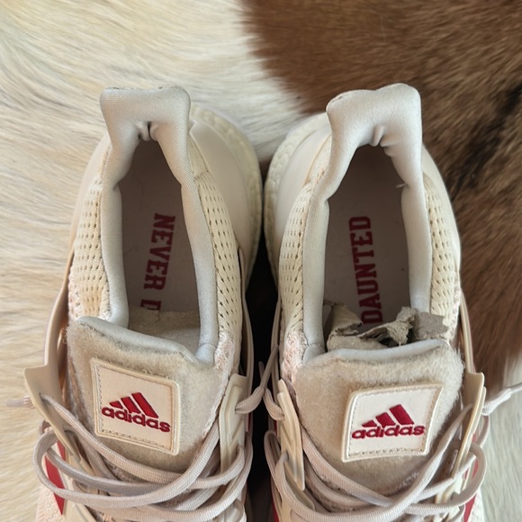 Adidas Ultraboost Size 12 - Picture 7 of 10